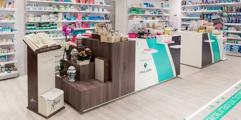 mostrador-para-farmacia-en-italia