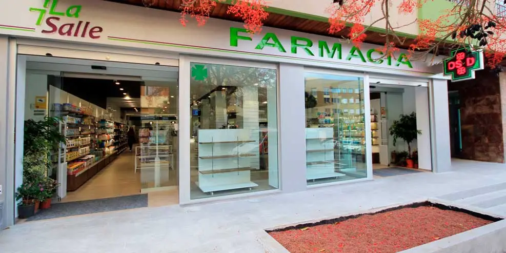mobiliario-comercial-para-farmacia