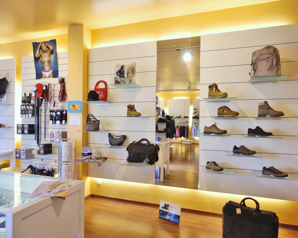 ¿Cómo diseñar una tienda de ropa? Guía completa 2026 6 MODA TENTACIONES 1