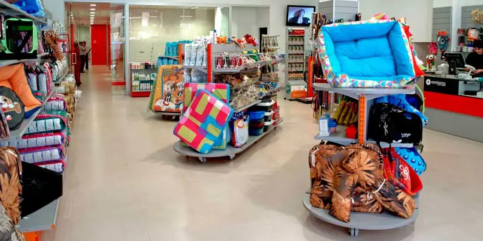 gondola-tienda-de-animales