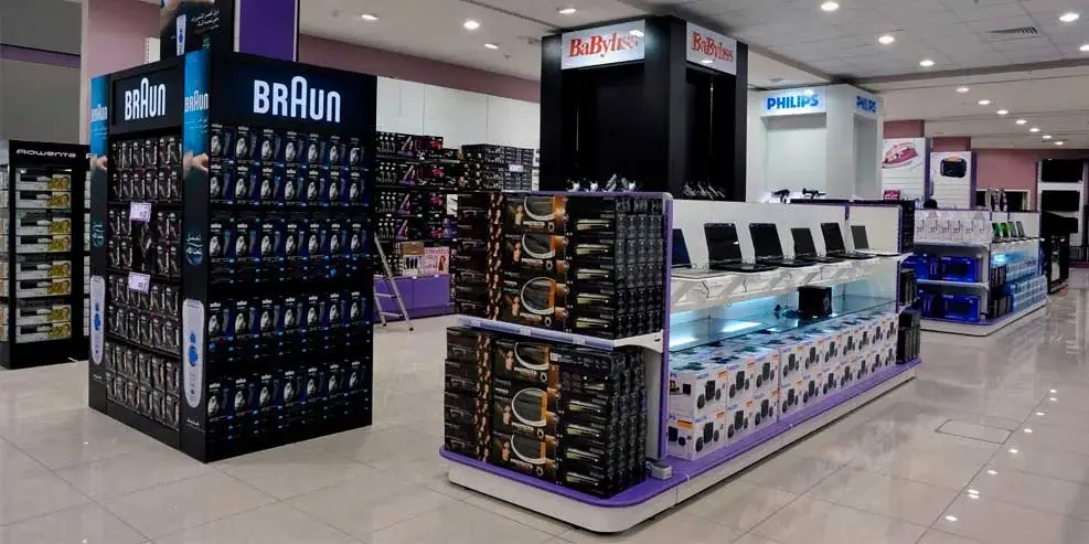 mobiliario-para-tienda-de-informatica