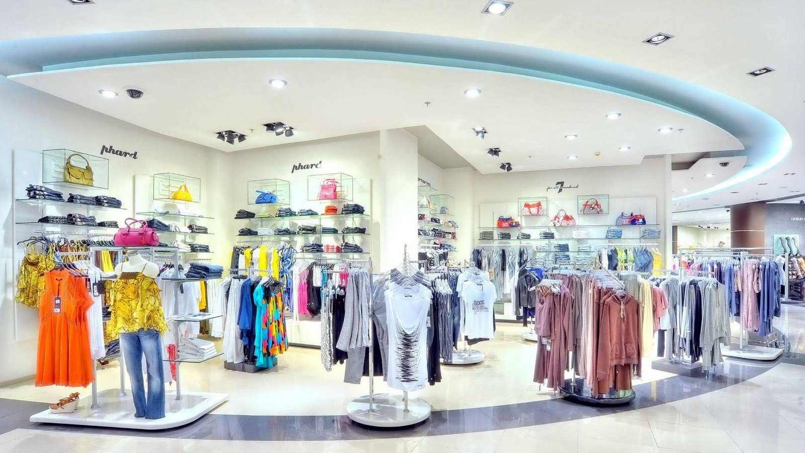 mobiliario para tiendas de ropa