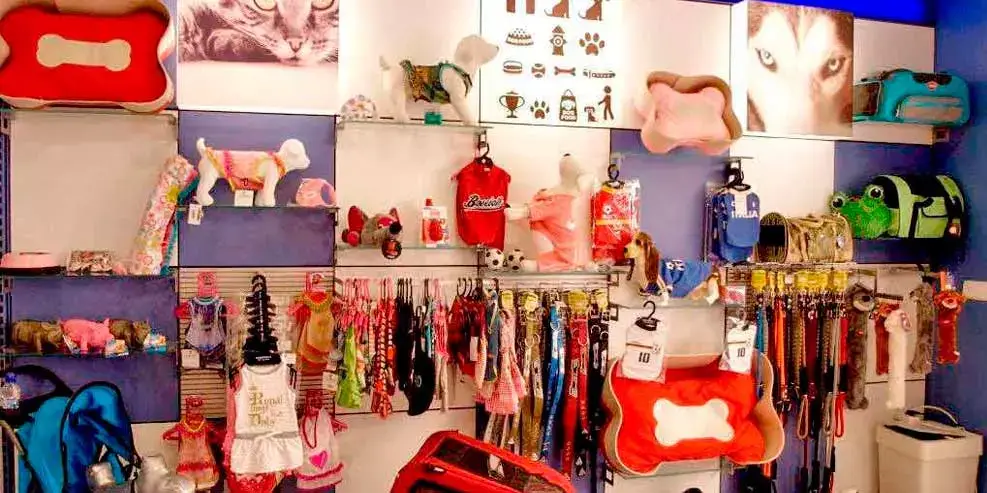 paneles-para-tienda-de-mascotas